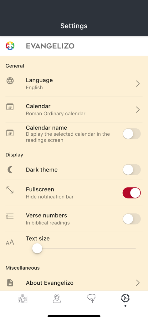 Pantalla de configuración de la aplicación Evangelizo mostrando opciones para idioma, calendario, tema oscuro y personalización del tamaño del texto