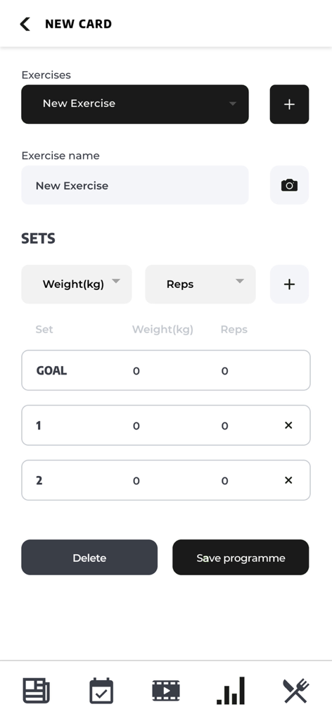 Warehouse fitness - Interfaccia dell'app Warehouse Fitness che mostra una schermata di una nuova scheda esercizio per monitorare peso e ripetizioni per serie specifiche in un programma di allenamento.