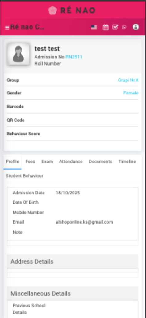 등록 및 개인 정보를 보여주는 Ré nao Platform 앱의 학생 프로필 페이지 스크린샷