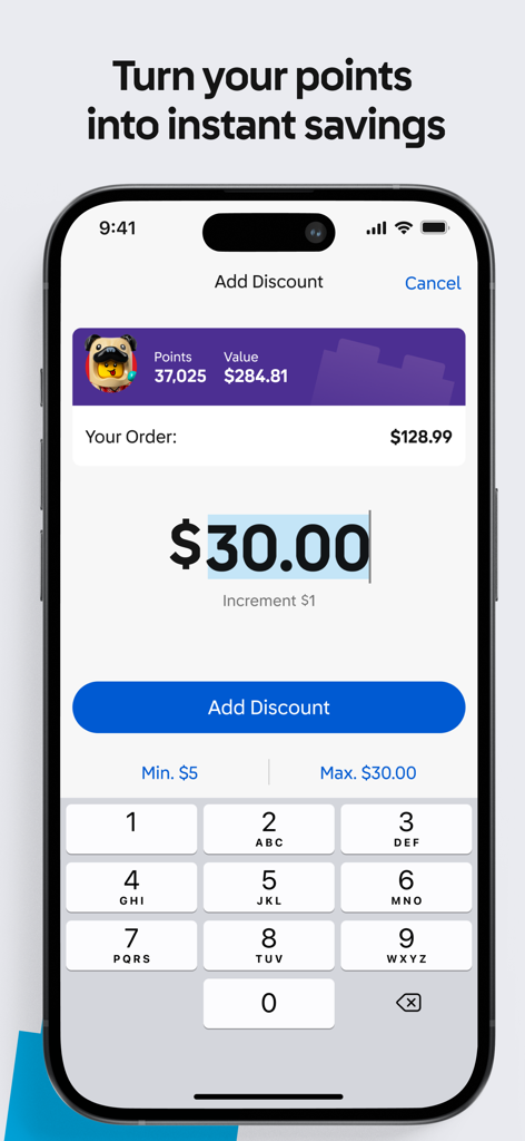 Smartphone affichant l'application LEGO Insiders où un utilisateur saisit une réduction de trente dollars en utilisant ses points de récompense.