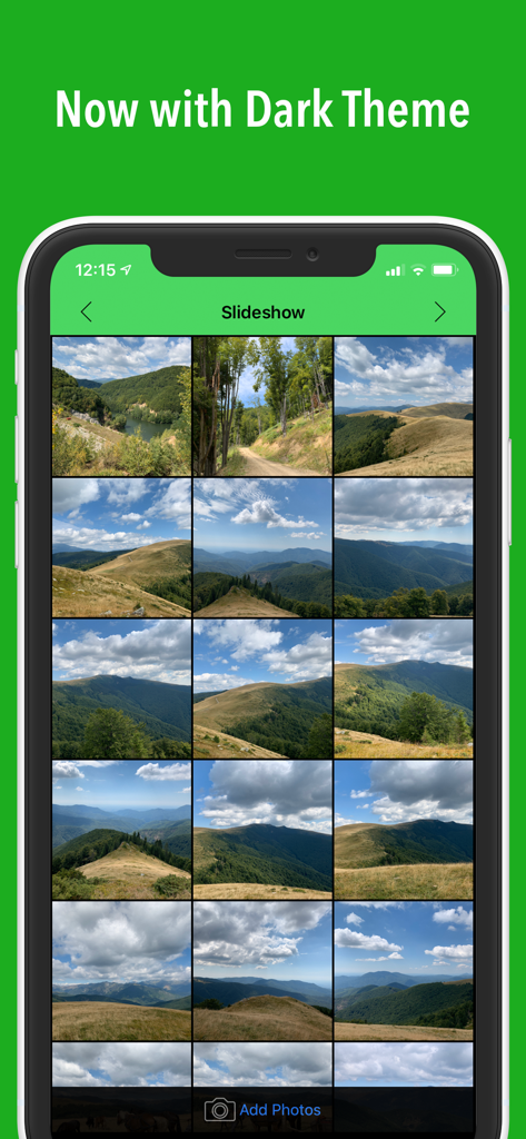 VideoSoundアプリのインターフェース。ダークテーマのヘッダー付きスライドショー作成用の写真グリッドが表示されています。