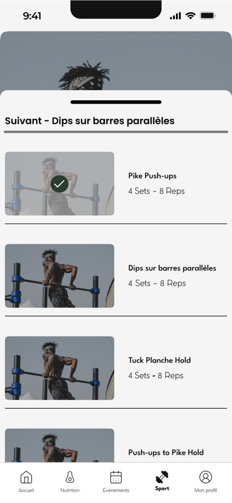 Boost-yourself - Lista de ejercicios en la aplicación de fitness Boost-yourself que muestra rutinas de flexiones y fondos.