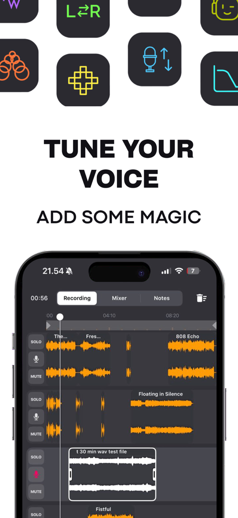 Schermata dello smartphone che mostra la registrazione audio multitraccia e le icone di tuning vocale