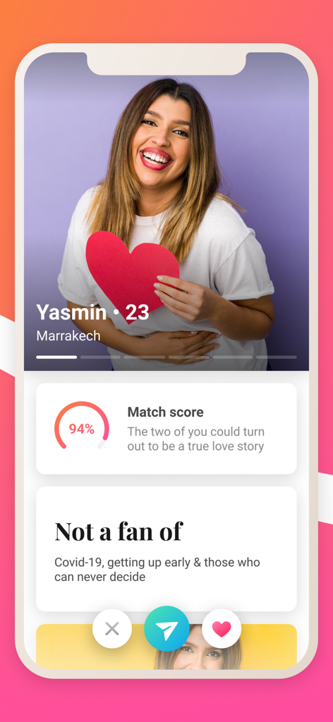 Eine Profilseite in der Soudfa-Dating-App mit einem hohen Übereinstimmungsprozentsatz und einer Benutzerbeschreibung