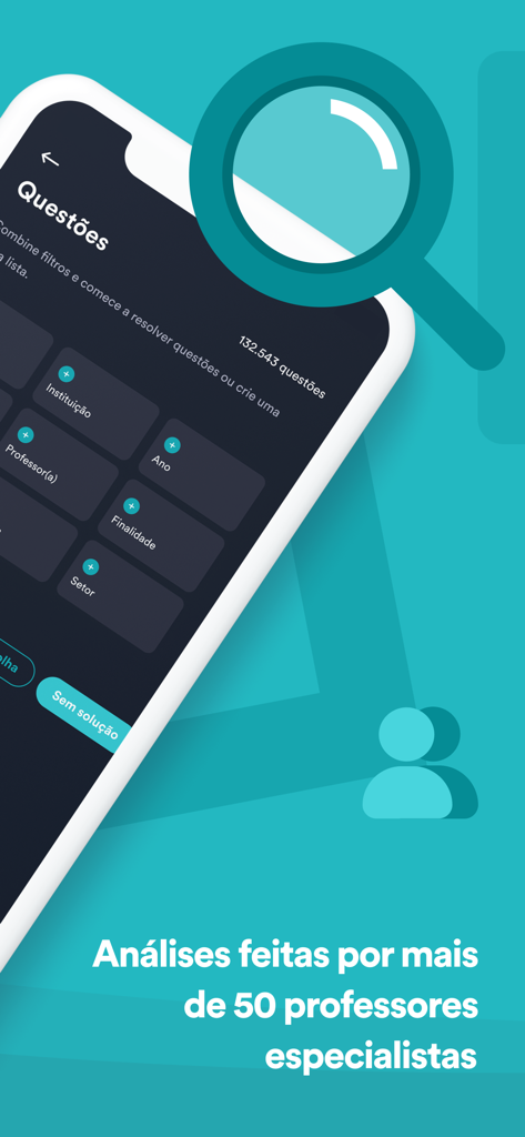 Estratégia MED app showing a database of medical exam questions with customizable filters.