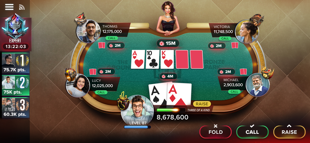 Poker Heat: Texas Holdem Games - Gameplay-Bildschirm von Poker Heat, der einen Texas Hold'em-Tisch mit einer Drilling-Hand und Spielerprofilen zeigt