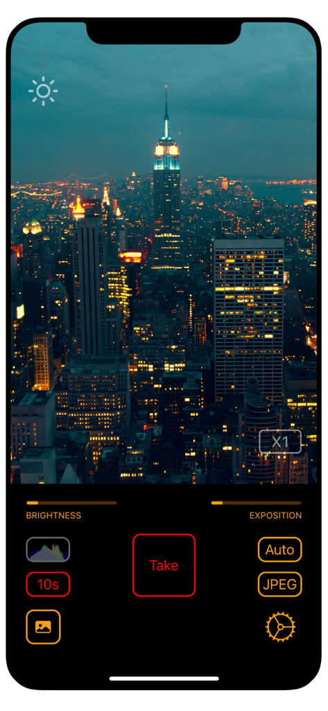 Pro Raw Camera DNG - Interfaz de la aplicación Pro Raw Camera DNG con controles manuales de brillo y exposición capturando un horizonte nocturno de la ciudad de Nueva York.