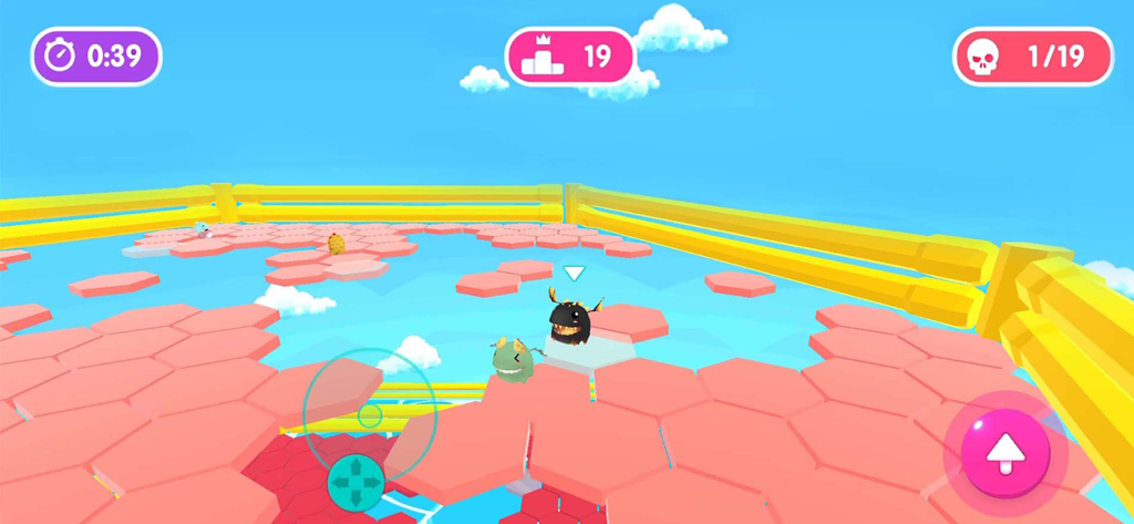 Fall.io - Race of Dino - Dinosaur characters on a disappearing hexagonal platform in a survival race