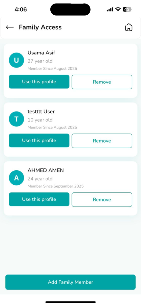 Almana | المانع - Almanaアプリのファミリーアクセス画面。家族メンバーのプロファイルリストと、新規メンバー追加オプションを表示しています。