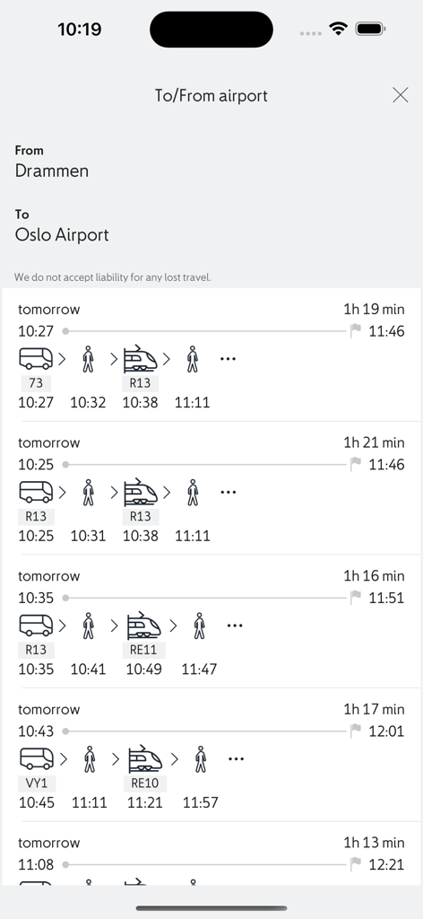 Avinor-App-Oberfläche mit öffentlichen Nahverkehrsrouten und Fahrplänen vom Flughafen Drammen zum Flughafen Oslo.