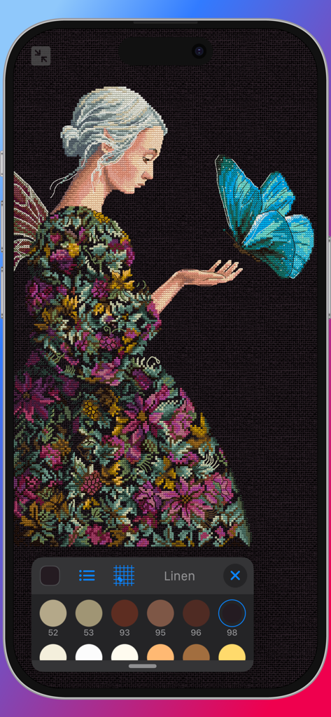 Cross Stitch Saga - Interfaz de la aplicación Cross Stitch Saga mostrando un detallado patrón digital de punto de cruz de una mujer y una mariposa