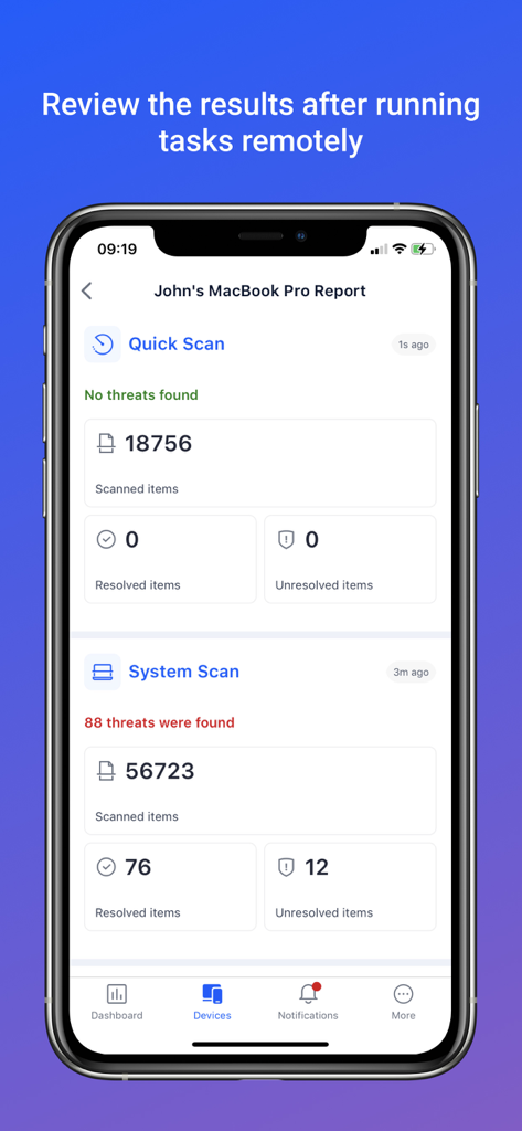 Bitdefender Central - Interface do aplicativo Bitdefender Central mostrando relatórios de verificação de segurança remota para um MacBook Pro conectado.