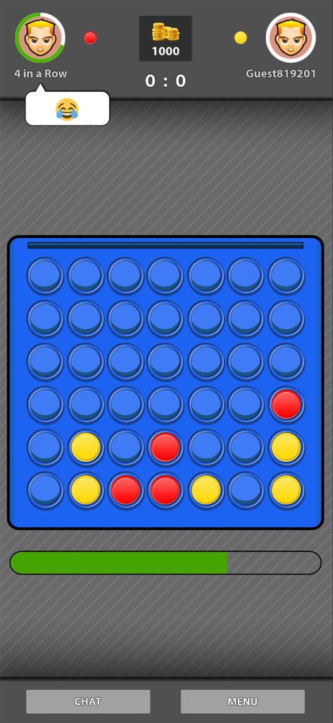 Jugabilidad de Conecta Cuatro Online que muestra una partida entre dos jugadores con funciones de chat y emojis