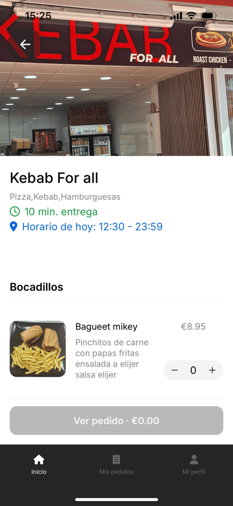 Deligos - Deligos app screenshot showing a restaurant menu for kebab and sandwiches in Spanish