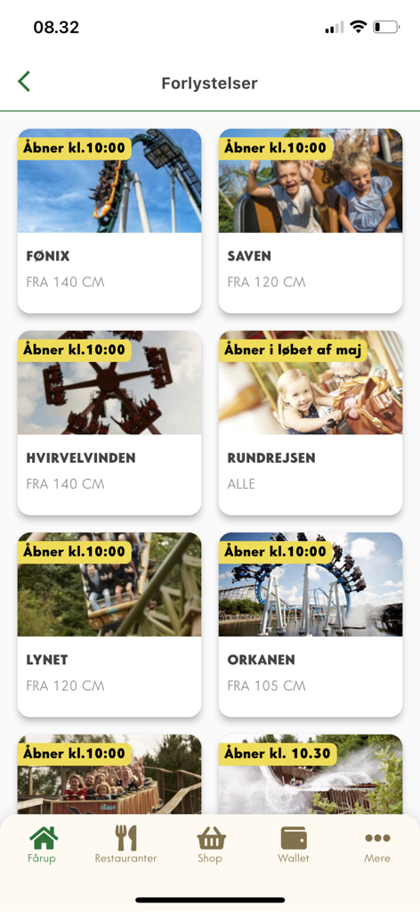 Fårup Sommerland - Interface of the Fårup Sommerland app showing a list of park rides and attractions with opening times.