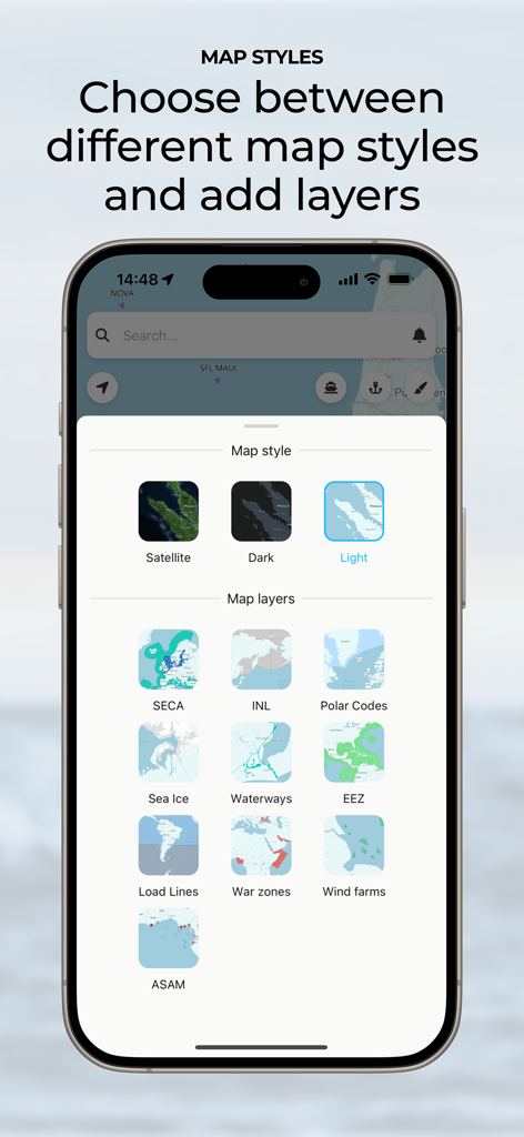 Interfaccia dell'app ShipAtlas per la scelta di stili di mappa e livelli di dati marittimi