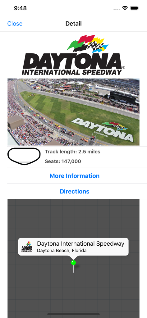 Pantalla de detalles del Daytona International Speedway que muestra estadísticas de la pista y un mapa de ubicación.