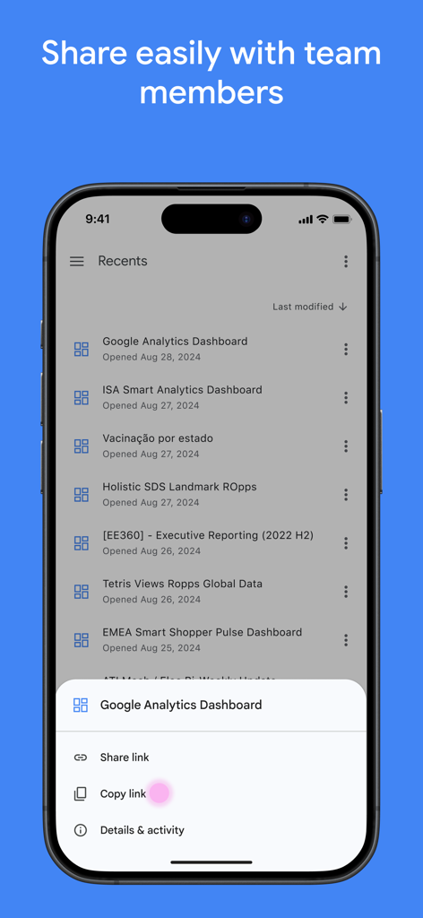 Interface do aplicativo móvel Looker mostrando uma lista de relatórios recentes e opções para compartilhar um link de painel.
