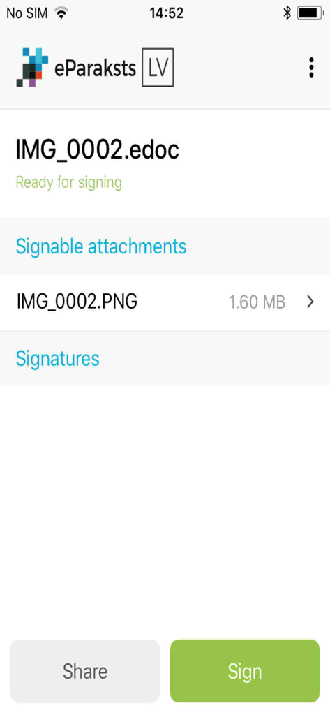Electronic document signing interface in the eParakstsLV mobile app