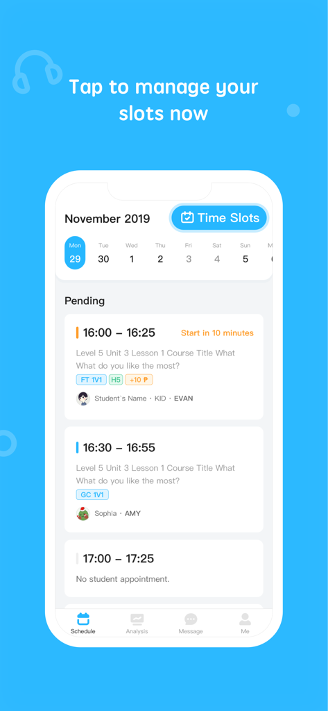 51Talk Teacher - 保留中のレッスンと時間枠管理を示す教師のクラススケジュールを表示する51Talk Teacherアプリのスクリーンショット