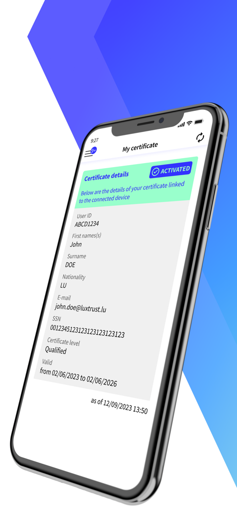 LuxTrust Mobile - LuxTrust Mobile app digital certificate screen showing user identity and activation status