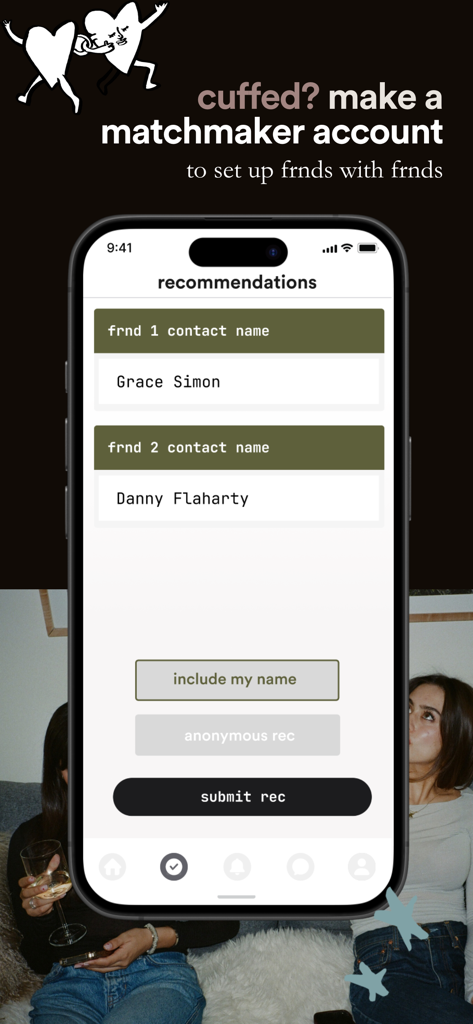Interfaccia mobile dell'app Frnds of Frnds che mostra la funzione di raccomandazione del matchmaker in cui un utente può organizzare un appuntamento tra due amici.