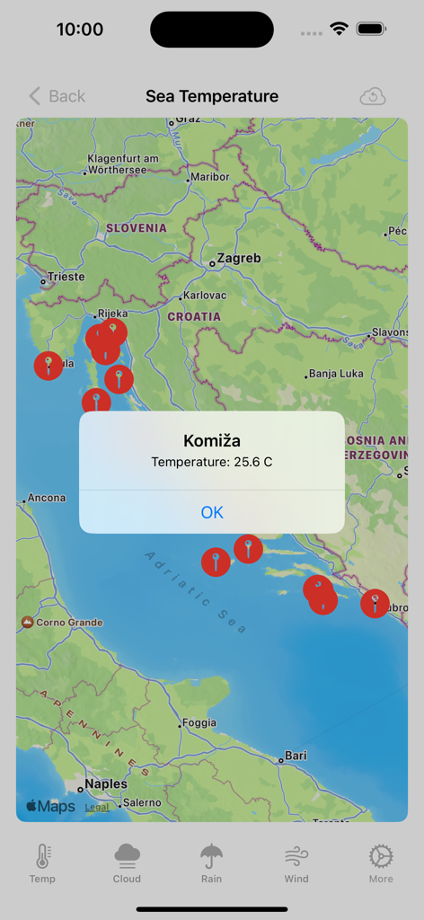 Aplicación móvil CroForecast mostrando la temperatura del mar para Komiza en un mapa de Croacia