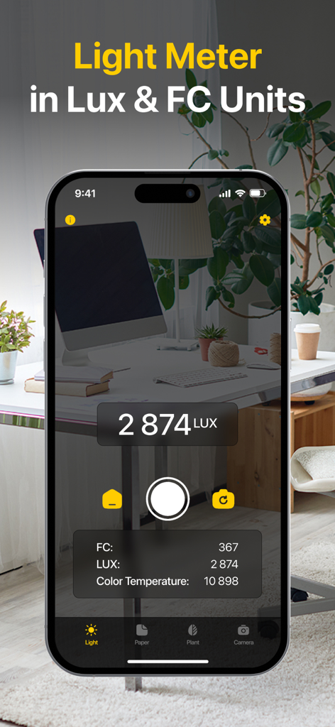 Lux Light Meter Pro for Photo - Lux Light Meter Proアプリのインターフェースに、ルクス（Lux）とFC単位でのリアルタイム光測定が表示されている。