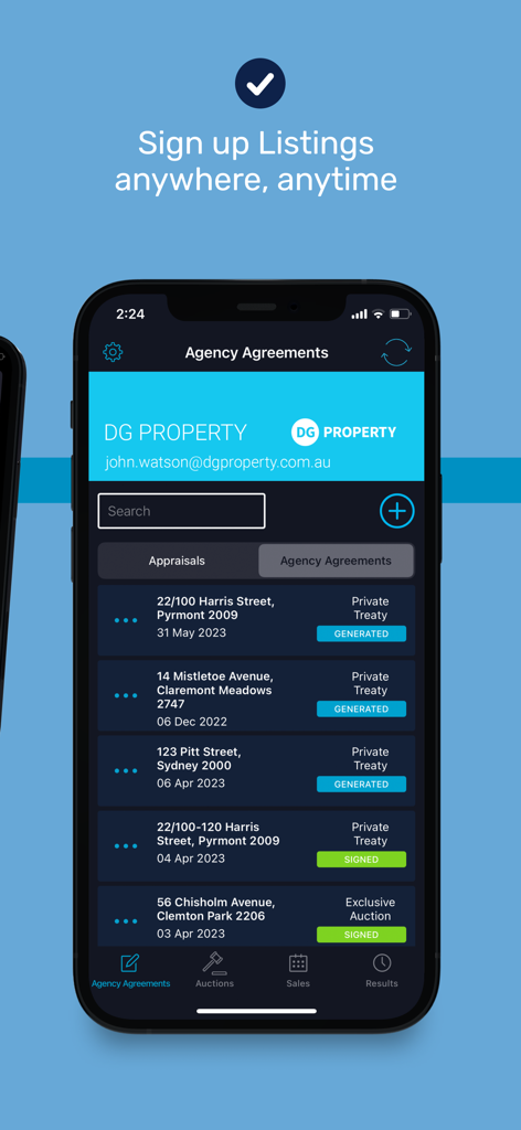 Interfaccia dell'applicazione mobile per agenti immobiliari che mostra accordi di agenzia digitali e lo stato dell'inserzione immobiliare
