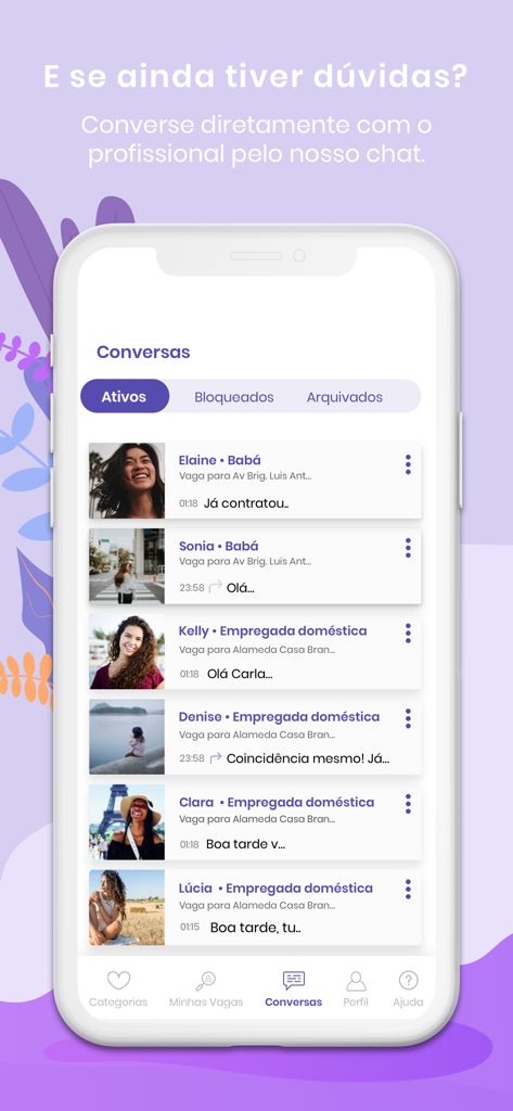 Capture d'écran de l'interface de chat de l'application Famyle montrant une liste de conversations avec des nounous et des femmes de ménage.