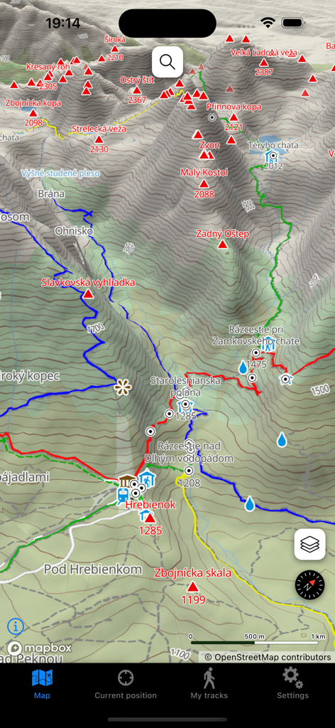 3D topographical map of Slovakia showing mountain trails and peak elevations