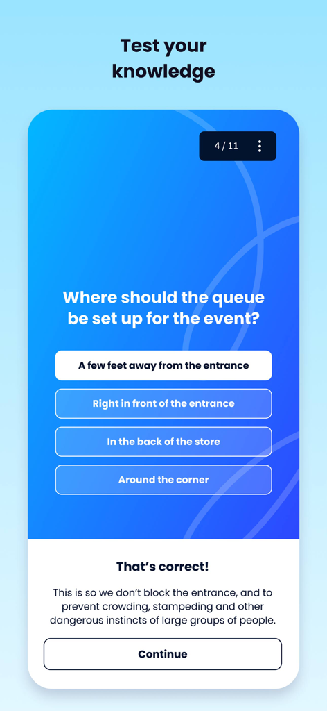 EdApp Mobile App Screenshot, der eine Wissensquizfrage mit Rückmeldung zur richtigen Antwort zeigt.