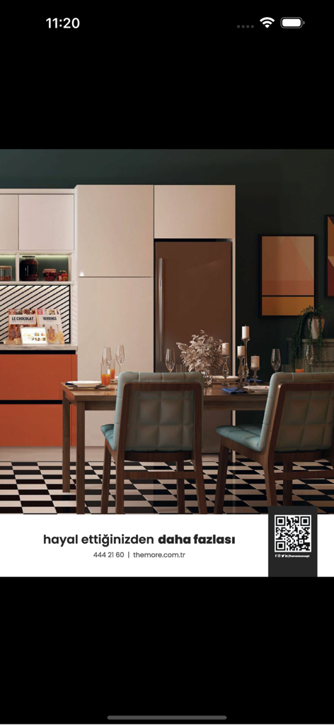 House Beautiful Turkiye - Modern kitchen and dining area with checkerboard floor