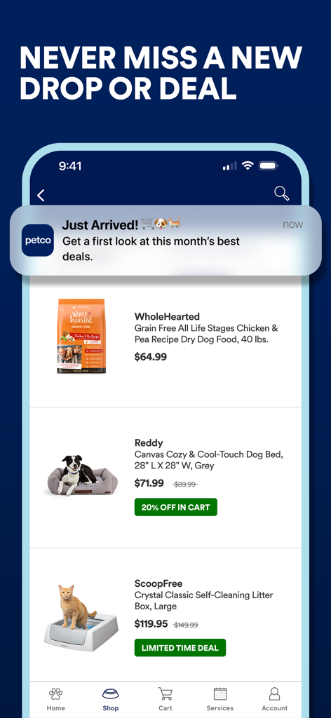 Petco: The Pet Parents Partner - Interface do aplicativo Petco exibindo ofertas de ração e acessórios para pets com uma notificação sobre novidades.