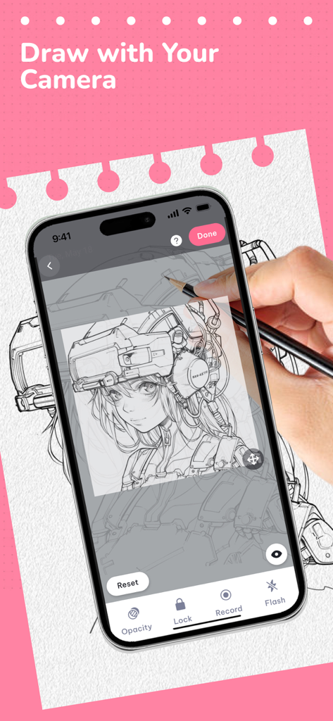 AR Sketch & Trace - Una mano calca una ilustración de una chica de anime en papel usando la aplicación móvil AR Sketch and Trace.