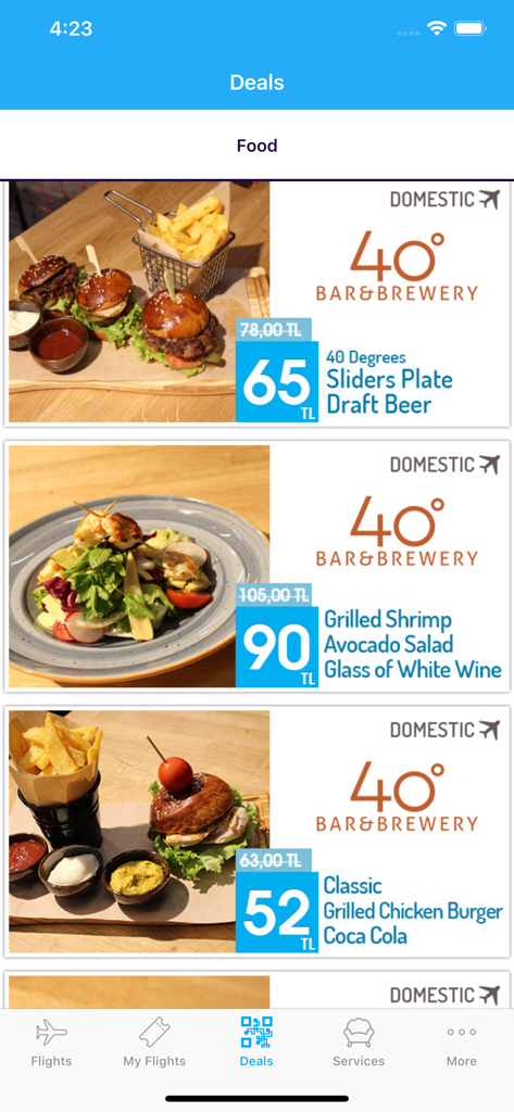 Sabiha Gökçen - Die mobile App des Flughafens Sabiha Gokcen zeigt Angebote für Speisen und Getränke in einem Flughafenrestaurant an.