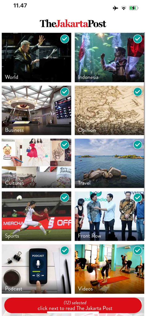Schermata che mostra le categorie di notizie nell'app The Jakarta Post con segni di spunta di selezione