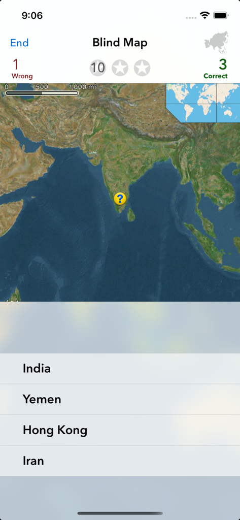 Una schermata dall'app Geography EDU che mostra un quiz di mappe alla cieca con un'immagine satellitare dell'India e opzioni a scelta multipla.