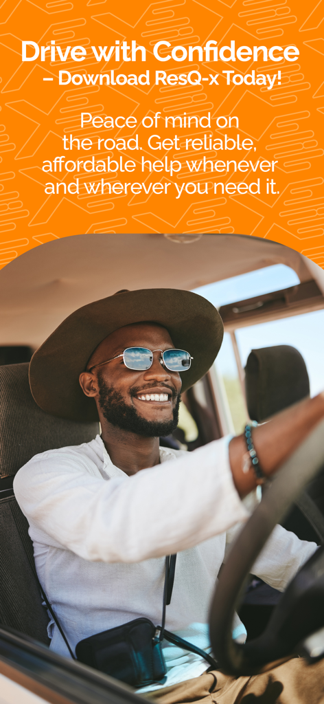 Un hombre sonriente conduciendo un coche con texto promocional de ResQ-X para asistencia vial