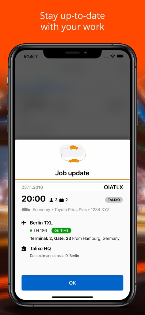 Captura de tela do aplicativo Talixo Driver mostrando uma notificação de atualização de trabalho com rastreamento de voo e detalhes do passageiro.