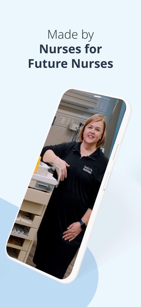 Un smartphone affichant une instructrice en soins infirmiers avec le titre "Créé par des infirmières pour de futurs infirmiers".