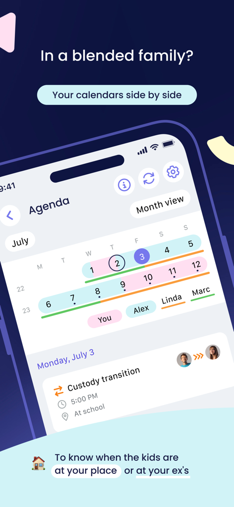Shared, the Family Organizer - Eine mobile Benutzeroberfläche der Shared-App, die einen nebeneinander liegenden Familienkalender mit einem Sorgerechtswechselplan für Co-Parenting zeigt.