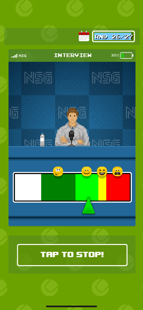 Retro Slam Tennis - Personaje tenista pixelado durante una entrevista post-partido con un minijuego de selección de reacciones