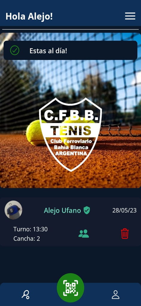 Interfaz móvil de Ferro Tenis Club que muestra los detalles de la reserva de cancha y el check-in con QR.