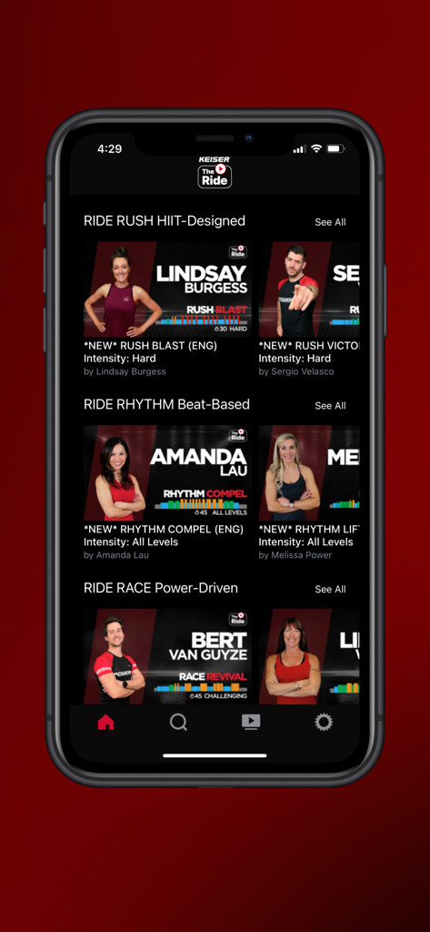 The Ride 앱 인터페이스는 Ride Rush HIIT 및 Ride Rhythm 비트 기반 수업과 같은 인도어 사이클링 운동 카테고리를 보여줍니다.