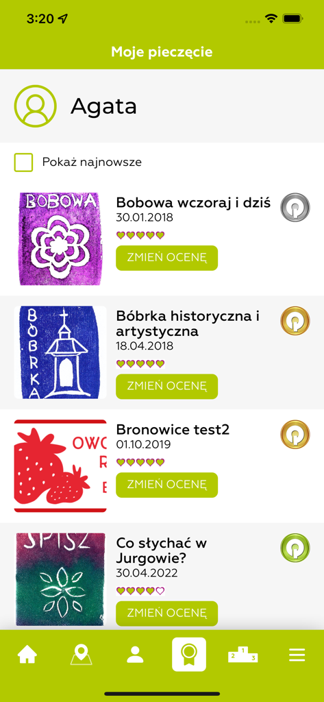 Ein Bildschirm mit dem Benutzerprofil in der Questy-App, der eine Liste von erhaltenen digitalen Stempeln und Sterne-Bewertungen für abgeschlossene Schnitzeljagd-Quests anzeigt.