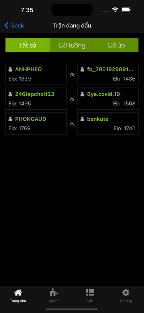Co Up, Co Tuong Online XQChess - XQChess screen showing a list of active online matches with player names and ELO ratings