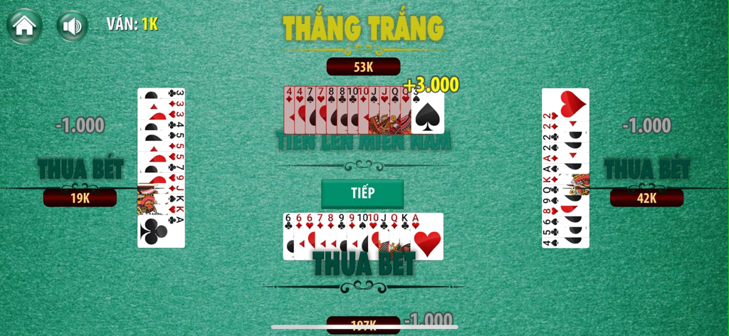 Tiến Lên - Tien Len - Instant win screen in the Tien Len card game showing a winning hand on a green table.
