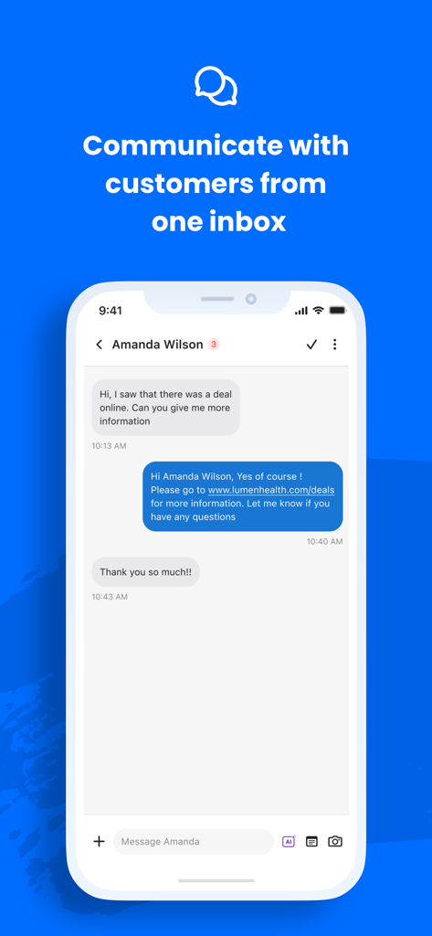 Une interface mobile de l'application Birdeye montrant une boîte de réception unifiée pour la gestion des communications clients en un seul endroit.