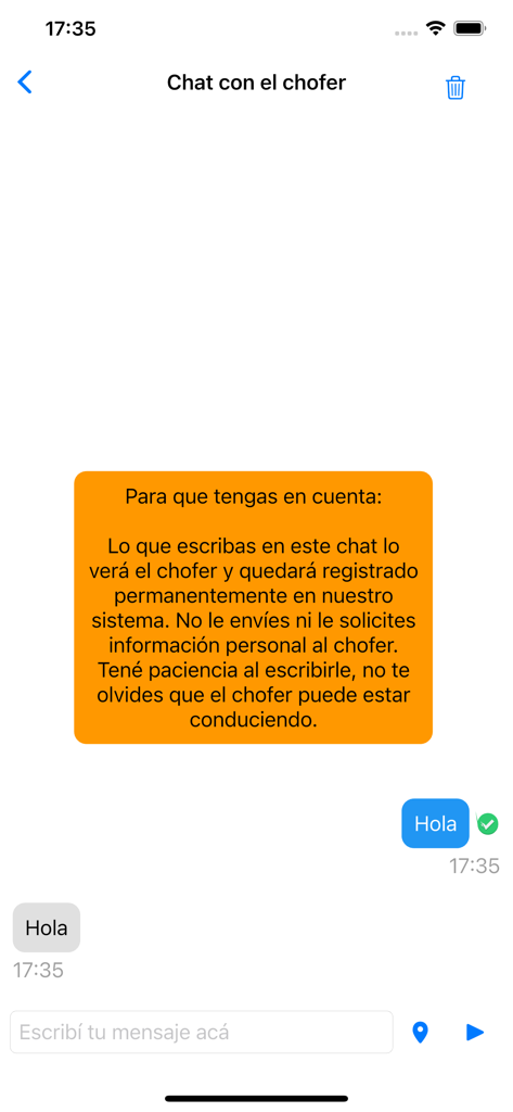 Taxis Pinamar - Interfaz de chat dentro de la app entre un pasajero y un conductor, mostrando una advertencia de seguridad y el historial de mensajes en la app móvil Taxis Pinamar
